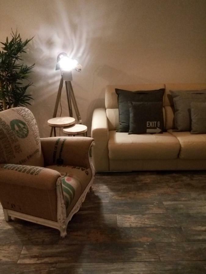 شقة Beach Warehouse S.Pedro إستوريل المظهر الخارجي الصورة