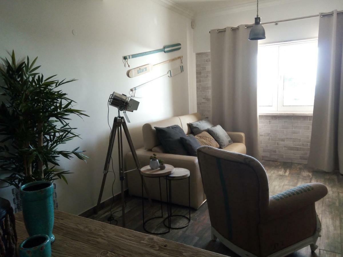 شقة Beach Warehouse S.Pedro إستوريل المظهر الخارجي الصورة